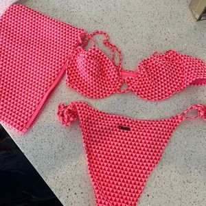 BARELY USED TRIANGL BIKINI SET